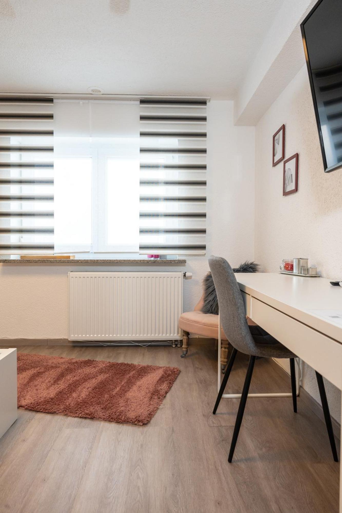 #3 Bequemes Zimmer Mit Pool Und Garten Memmingen Exterior foto