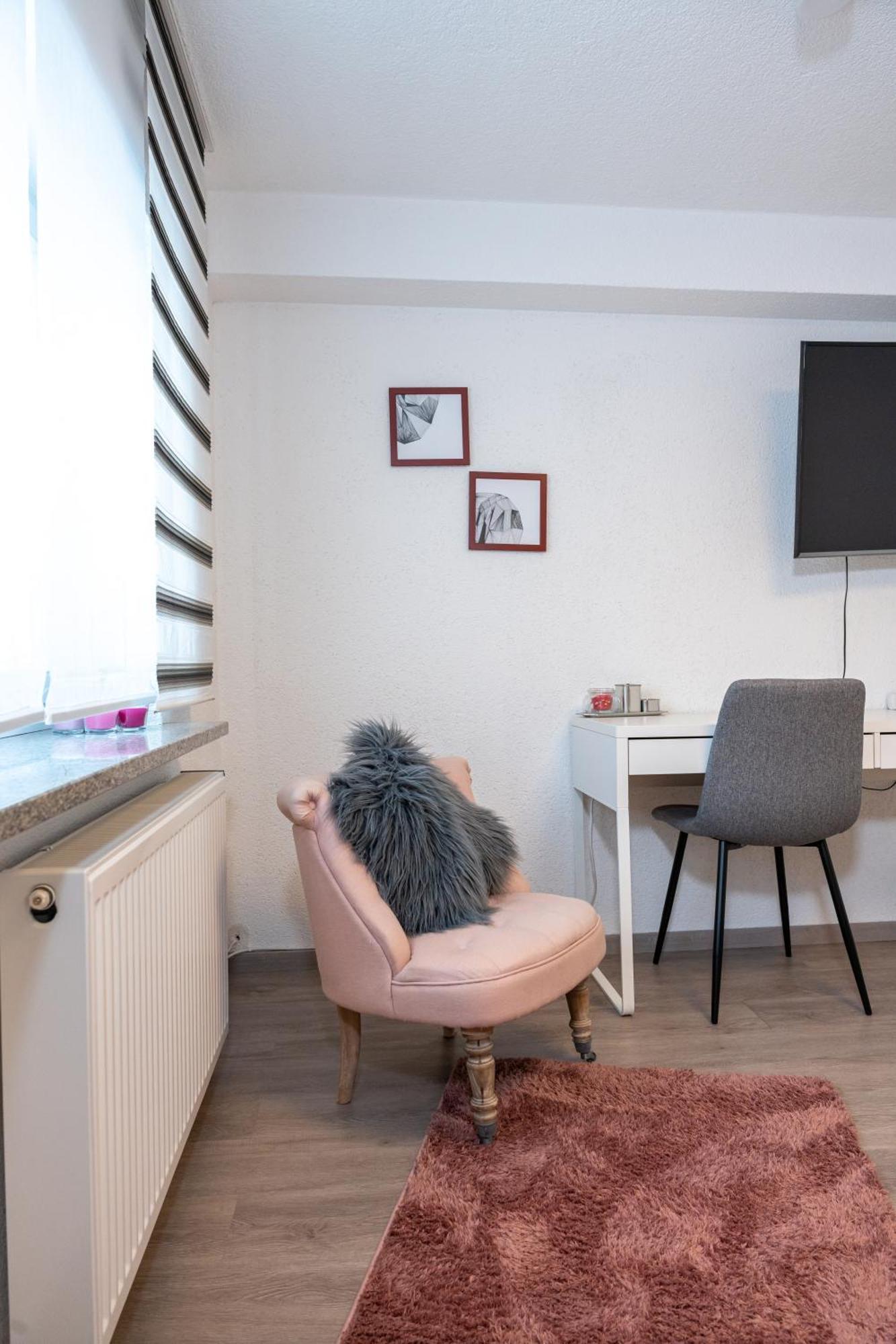 #3 Bequemes Zimmer Mit Pool Und Garten Memmingen Exterior foto
