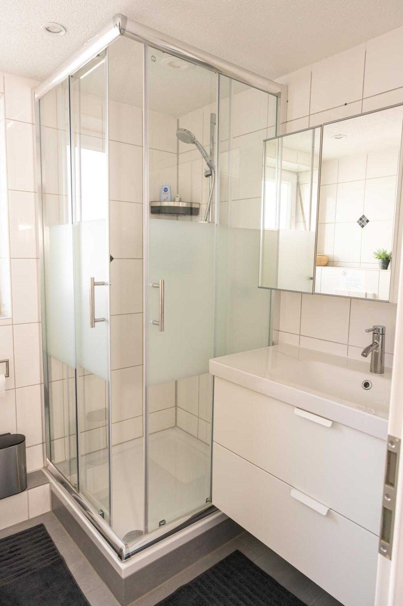 #3 Bequemes Zimmer Mit Pool Und Garten Memmingen Exterior foto